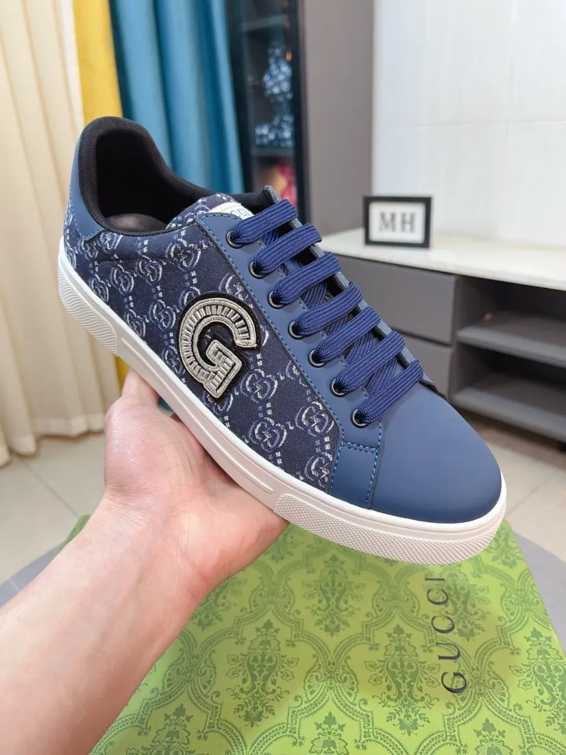 Men's men's shoes 💰400🌹🌹Gucci [Gucci] new model is on the market, the picture above is a must-sell. Top luxury brand, the latest fashionable casual men's shoes, trendy and versatile style, relaxed and sporty style, upper imported from Italy crocodile pattern cowhide ➕ genuine leather lining and ultra-fine workmanship. Original personalized and fashionable semi-air cushion raised outsole, light and comfortable on the foot, size 38-44